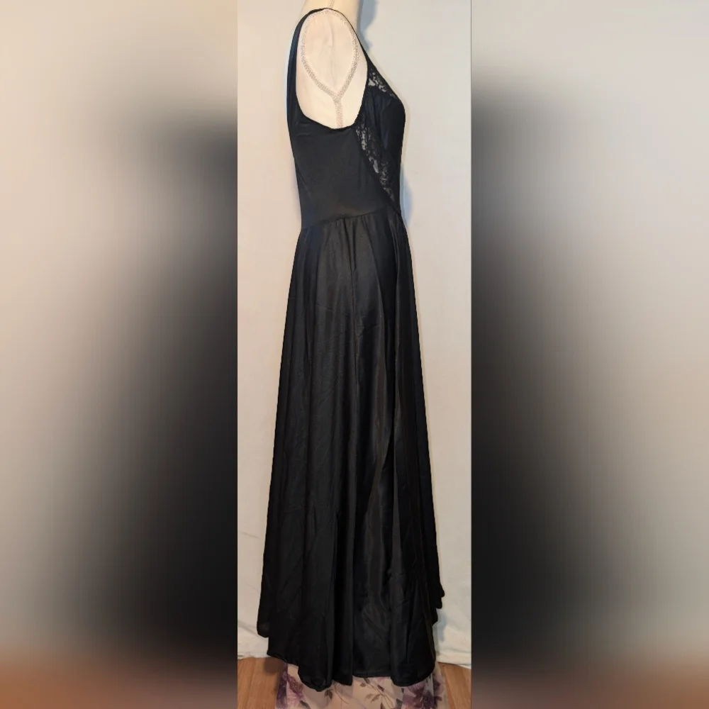 Undercover Black Lace Chemise